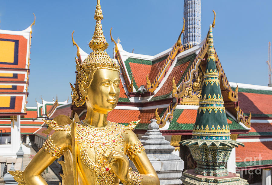 Stunning Wat Phra Kaew Photograph by Didier Marti