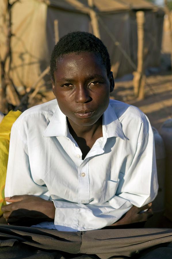 Camp Photograph - Sudanese Refugee by Peter Menzel/science Photo Library