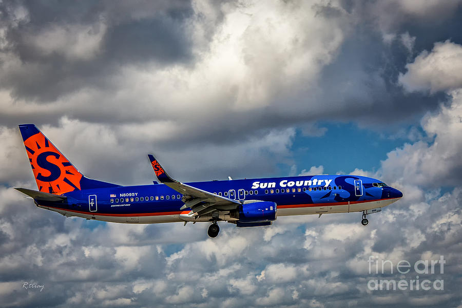 Sun Country Boeing 737 NG Photograph by Rene Triay FineArt Photos