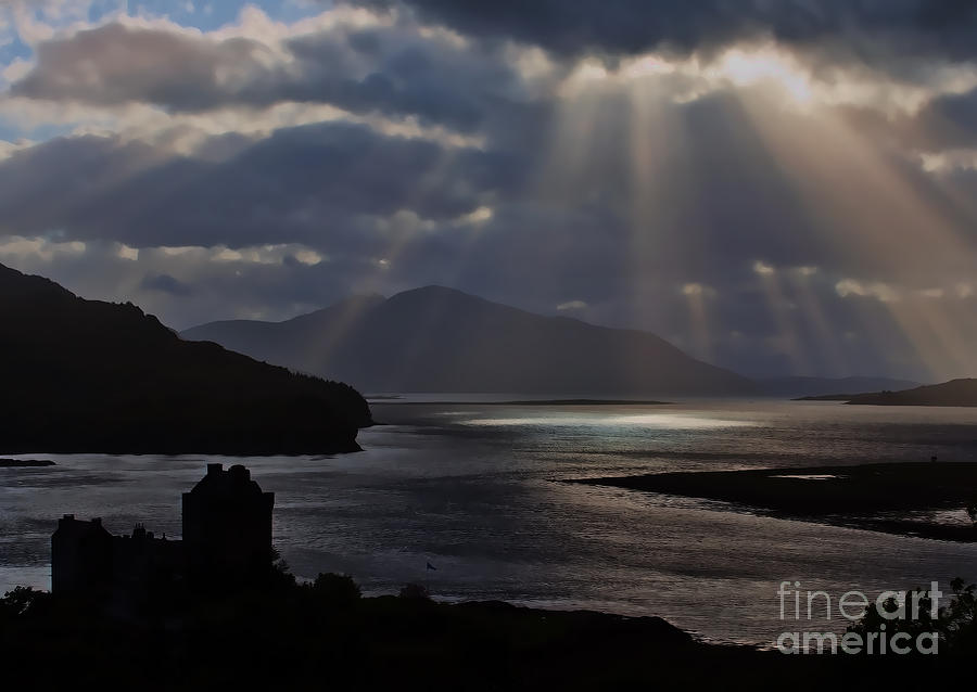 Sun Rays over Eilean Donan Castle Photograph by Bel Menpes