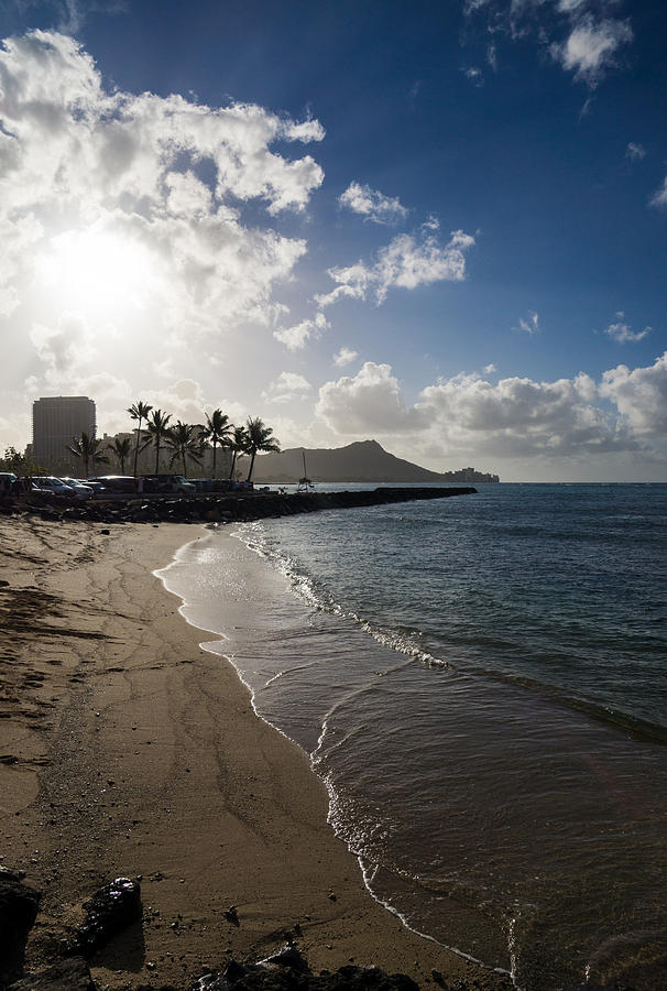Sun Sand and Waves - Waikiki Honolulu Hawaii Photograph by Georgia Mizuleva