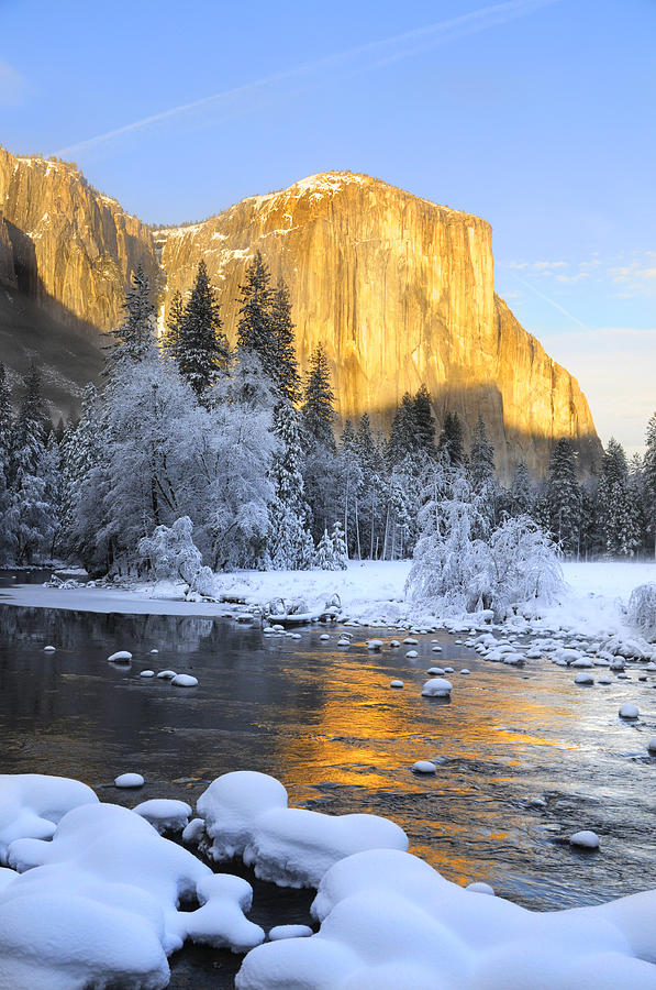 Sun set on the granite peaks in Yosemite valley Photograph by Jeffrey ...