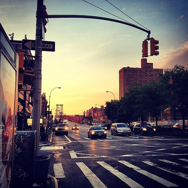 New York City Photograph - Sun Up by Mini Montoya
