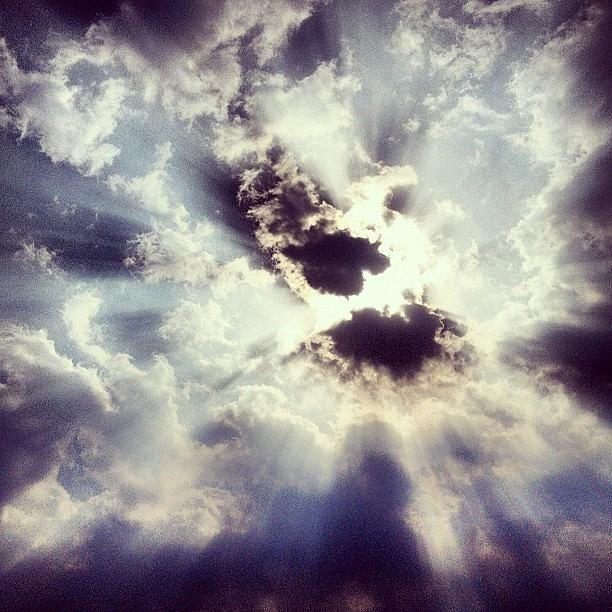 Sunburst  #skysnappers Photograph by Silvia Brigido