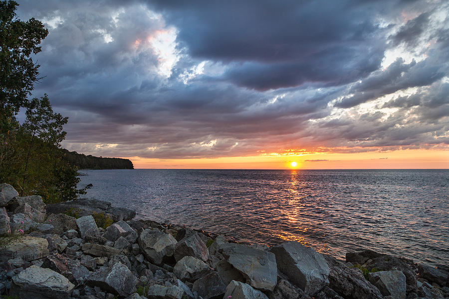 Sundown Bay Photograph by Bill Pevlor