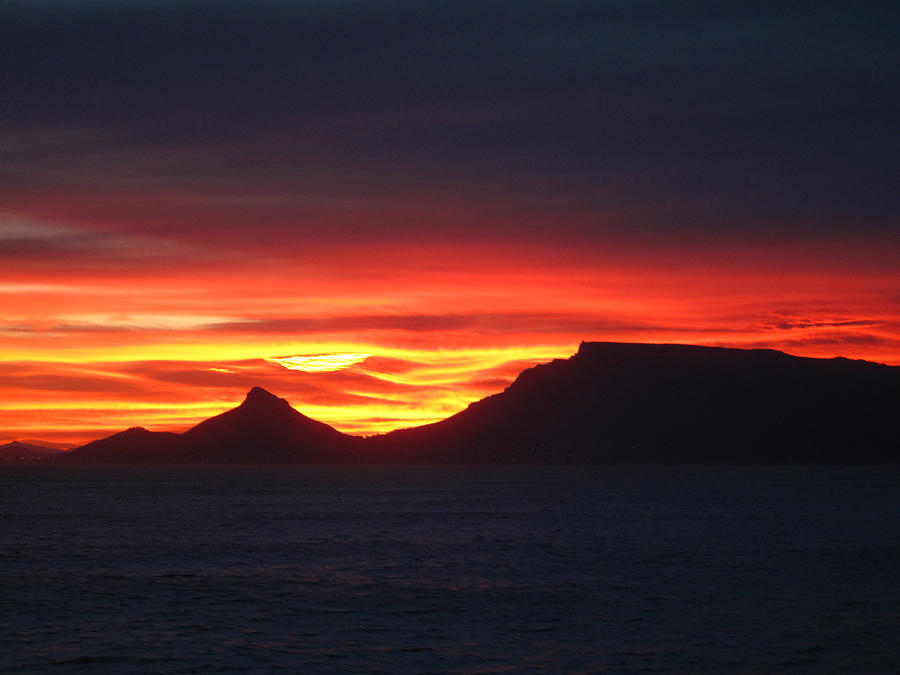 Sunrise over Table Mountain Photograph by Gregory Daley  MPSA