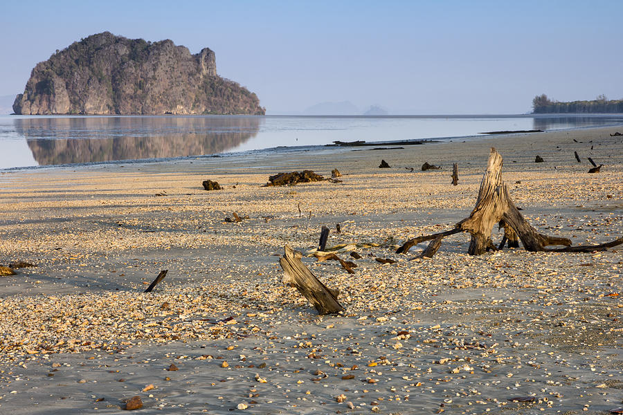 Sunrise Hua Hin Beach Trang Province Thailand Photograph By Kevin Hellon