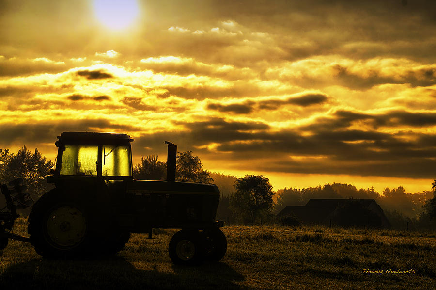 Sunrise On The Deere Photograph by Thomas Woolworth