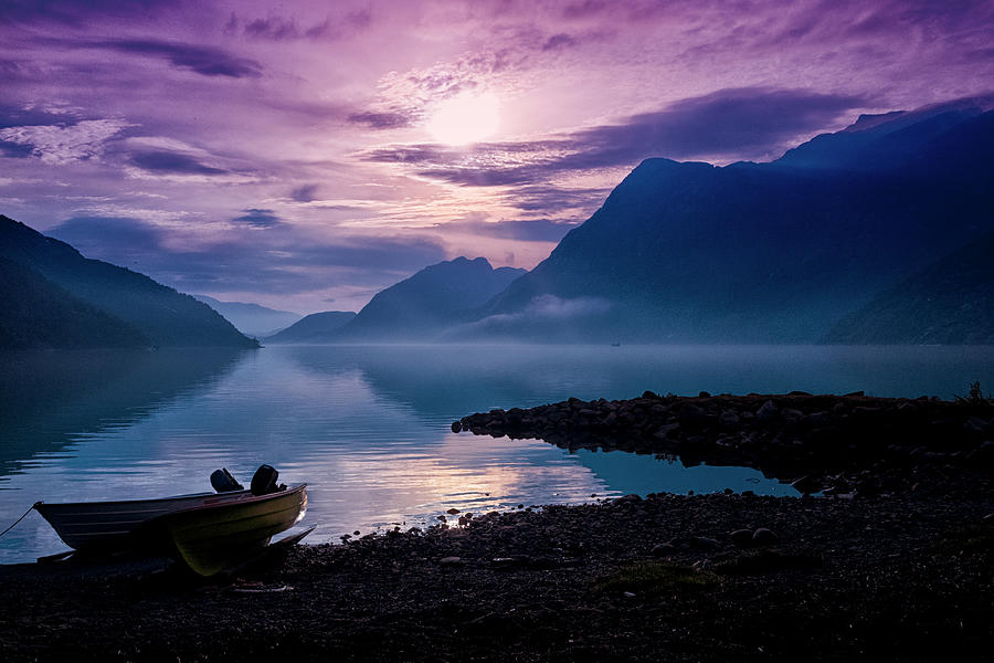 Sunrise Over The Gjende Lake Photograph by Audun Bakke Andersen