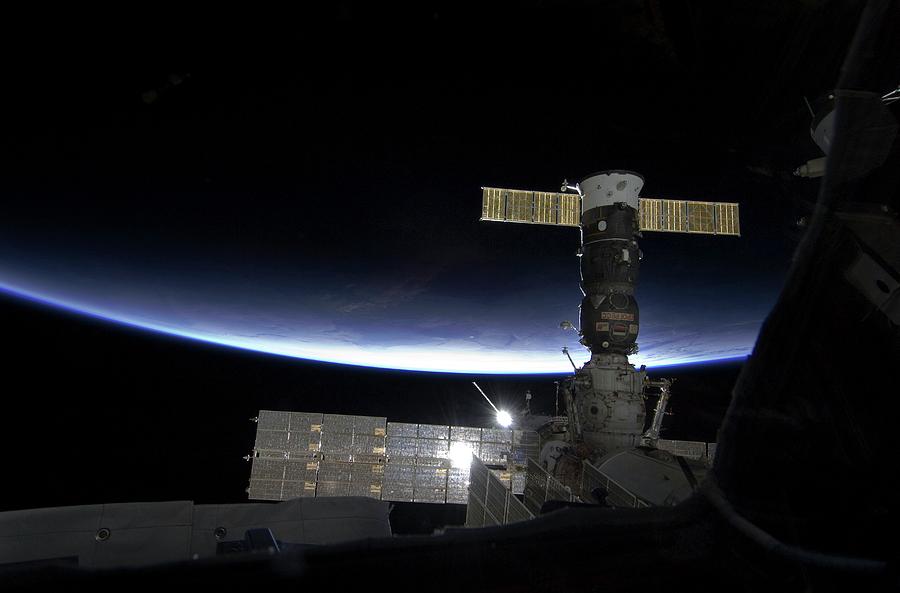 Sunrise Over The Iss Photograph by Nasa/science Photo Library - Pixels
