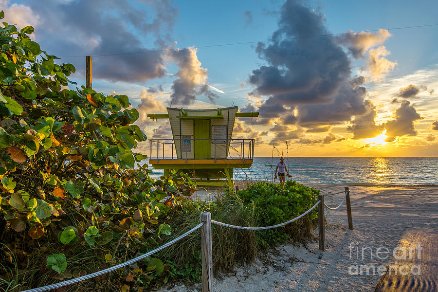 Miami Digital Art - Sunrise Workout Return - Lifeguard Station - Miami Beach by Ian Monk