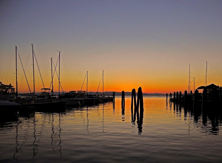 Sunset at Burlington Bay - Vermont Photograph by Juergen Weiss