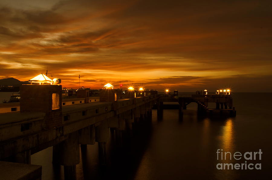 Sunset At The Pier Photograph by Michelle Meenawong