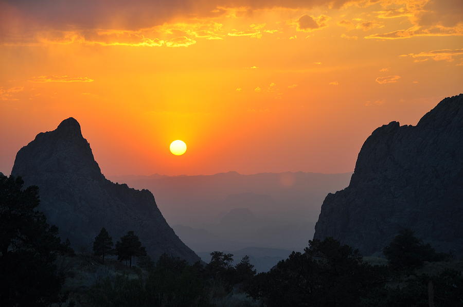 Sunset in Big Bend National Park Photograph by Frank Madia