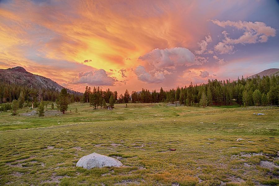 Sunset In Yosemites Tioga Pass Photograph by Kirk Lougheed