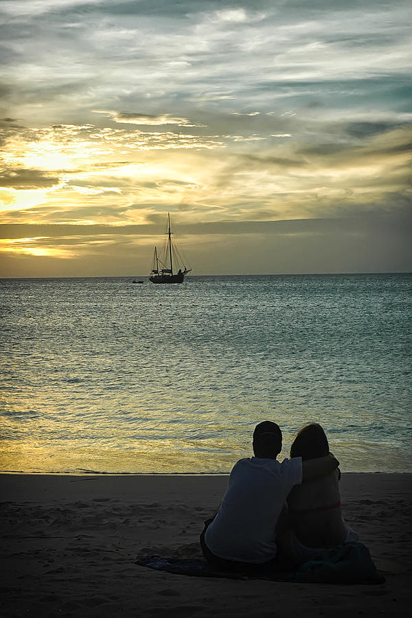 Sunset Love At The Beach Photograph by Gary Slawsky