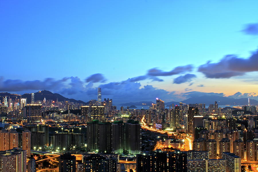 Sunset Of Kowloon In Hong Kong Photograph by Data Fok