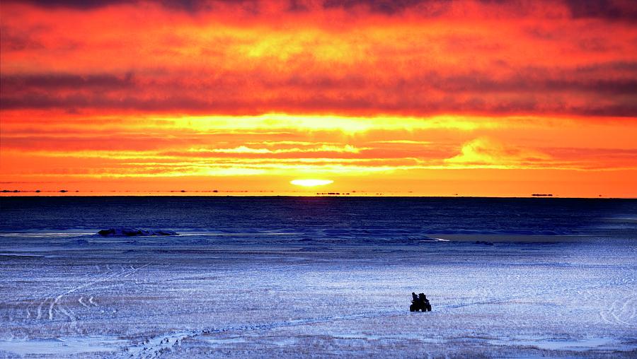 Sunset Over Beaufort Sea Alaska Photograph by Chris Madeley