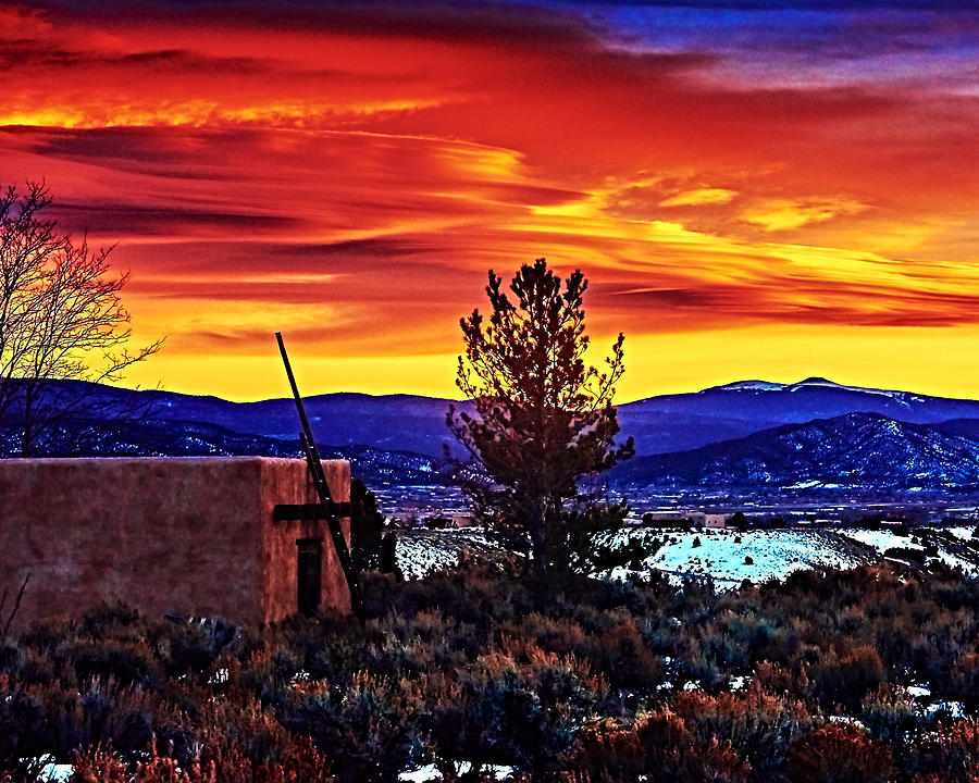 Sunset over Taos valley Photograph by Charles Muhle