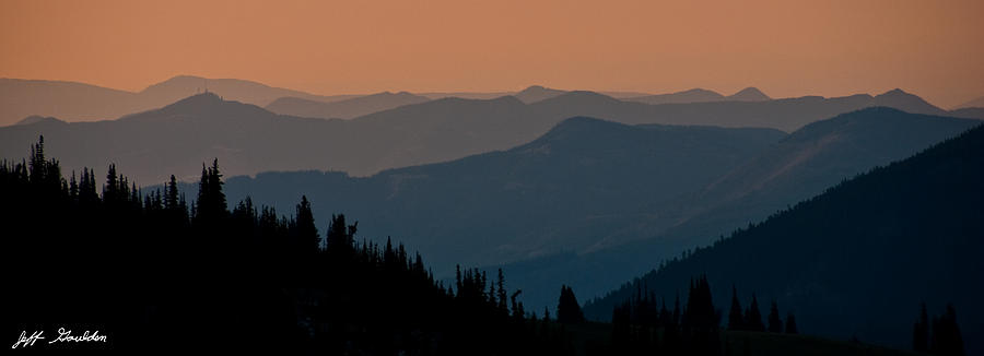 Sunset Over the Cascade Range Photograph by Jeff Goulden