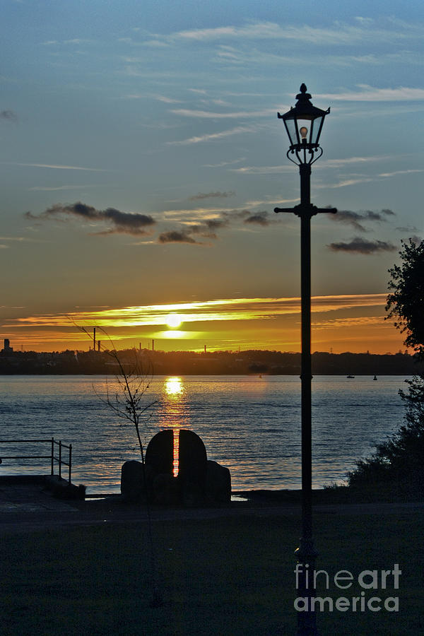 Sunset Photograph - Sunset Over The Solent by Terri Waters