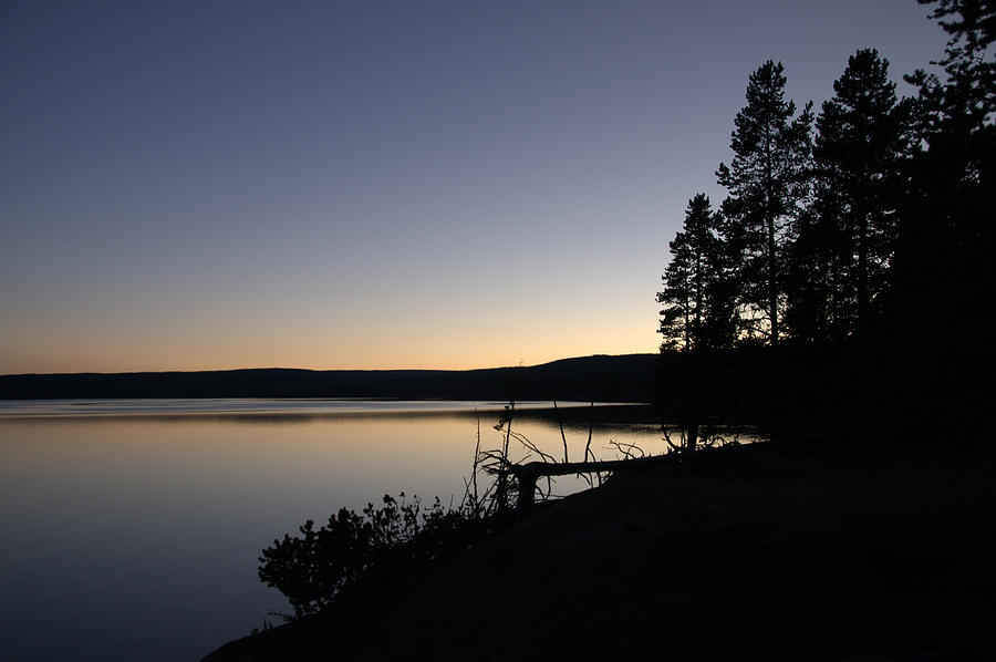 Sunset Over Yellowstone Lake Photograph by Frank Madia