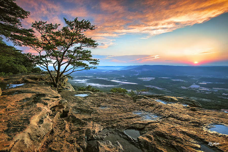 Lookout Mountain Photograph - Sunset Rock Lookout Mountain  by Steven Llorca