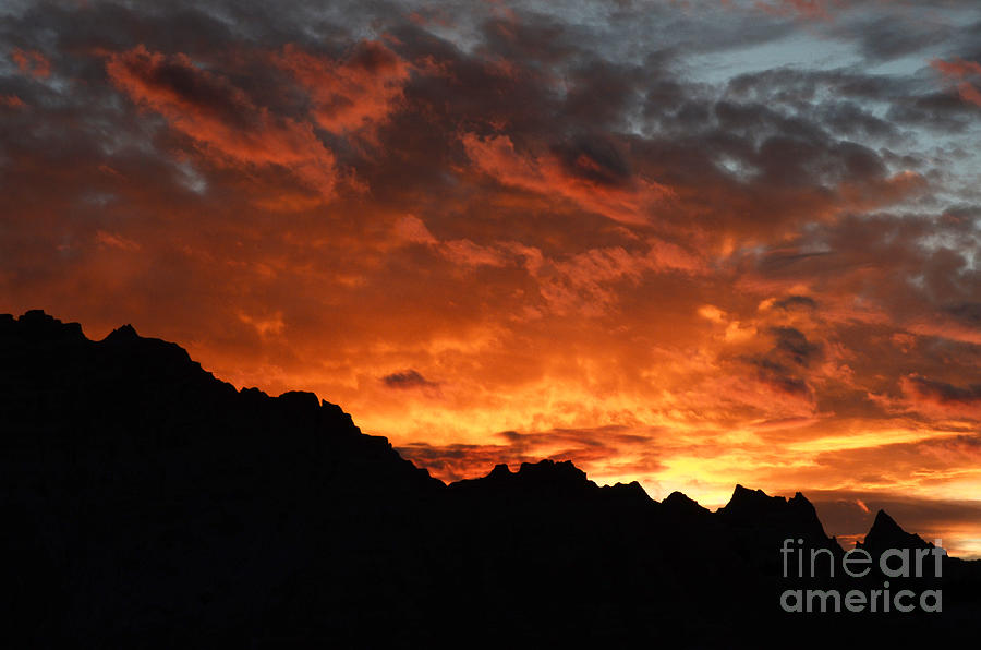 Sunset Splendor Photograph by Bob Christopher