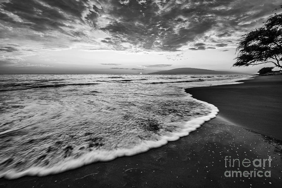 Sunset Photograph - Sunset Waves on Lahaina by Jamie Pham