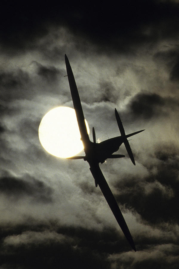 Supermarine Spitfire 1a Into The Sun Photograph by Austin Brown - Fine ...