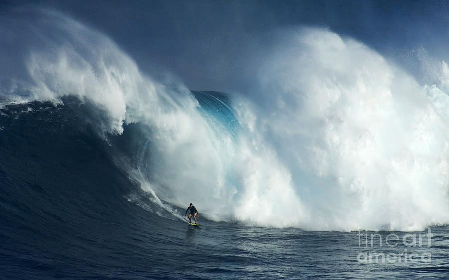 Surfing Jaws Surfing Giants Photograph by Bob Christopher