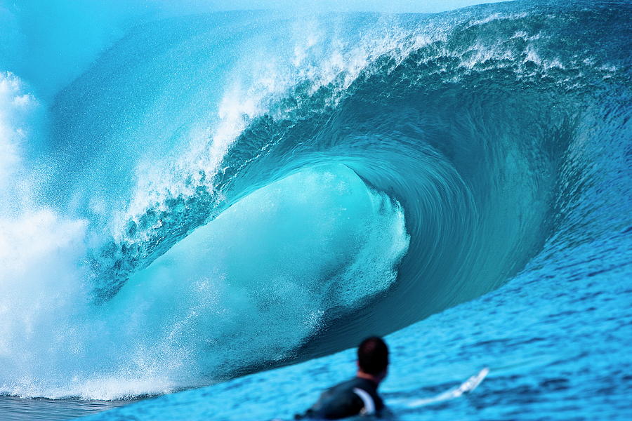 Surfing Looking At The Wave Breaking Photograph by Fred Pompermayer Surfing Looking At The Wave Breaking Photograph by Fred Pompermayer