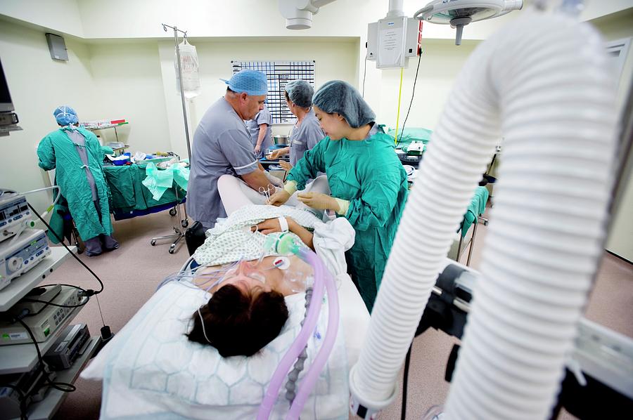 Surgeons Preparing For An Operation Photograph By Jim Varneyscience Photo Library Pixels 0498