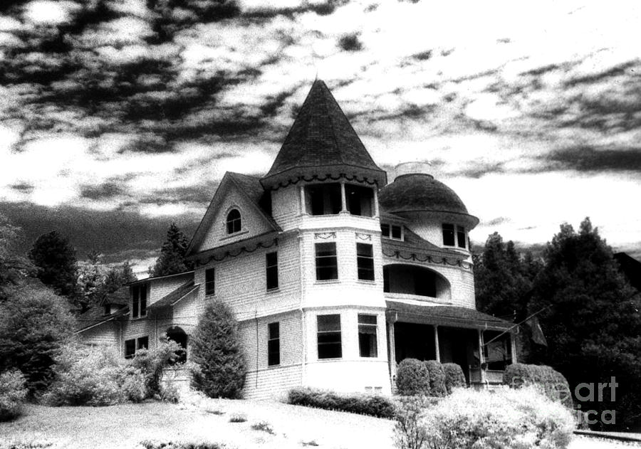 Surreal Black White Mackinac Island Michigan Infrared Victorian Home Photograph by Kathy Fornal