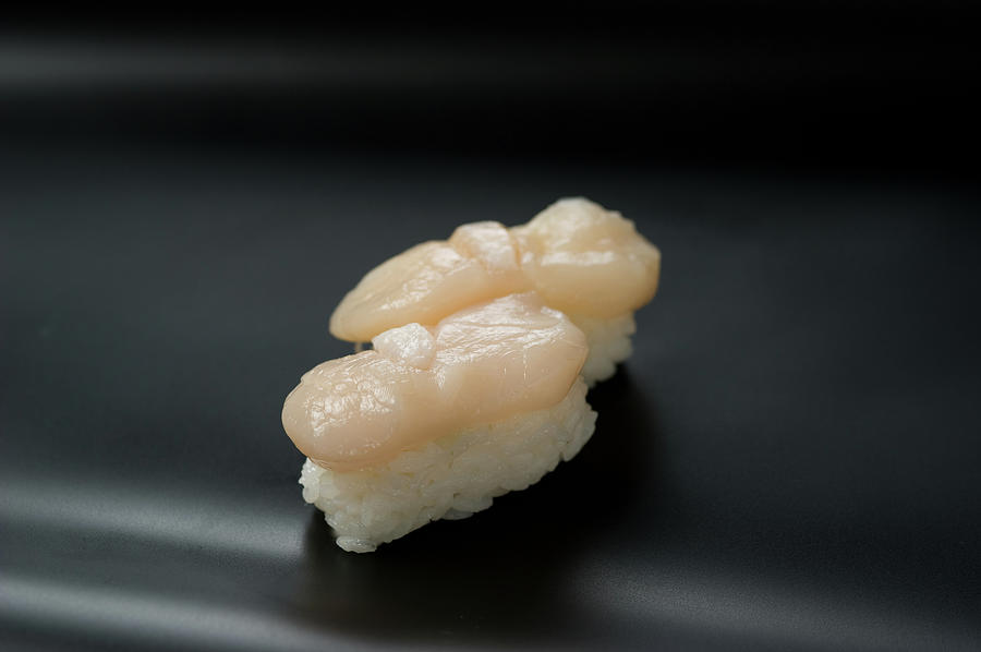 Sushi Hotate Photograph by Ryouchin