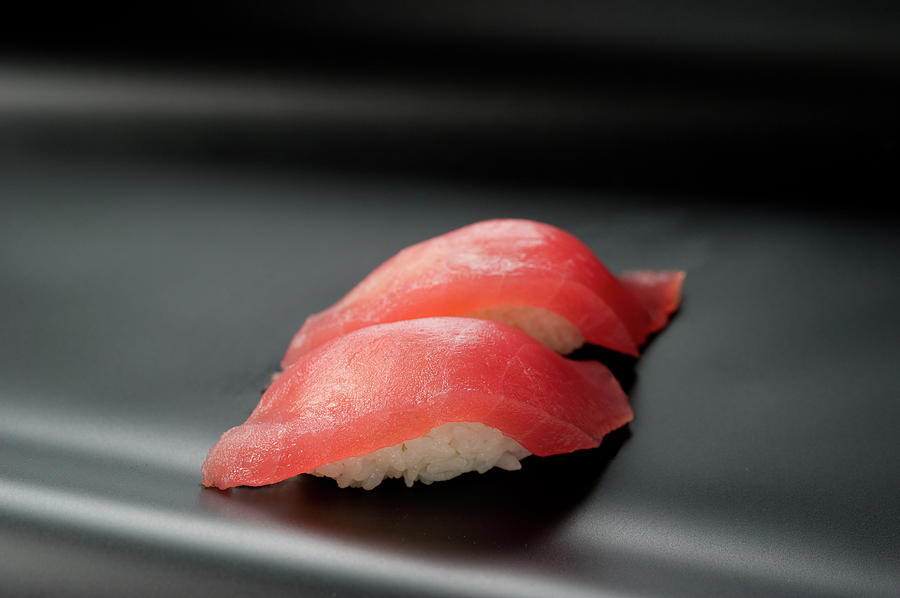 Sushi Maguro Photograph by Ryouchin