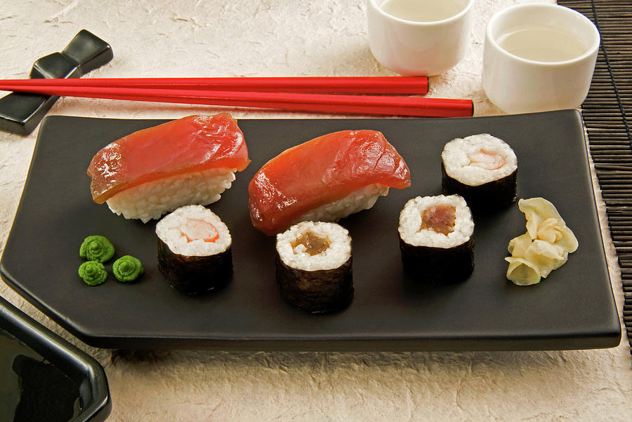 norimaki sushi