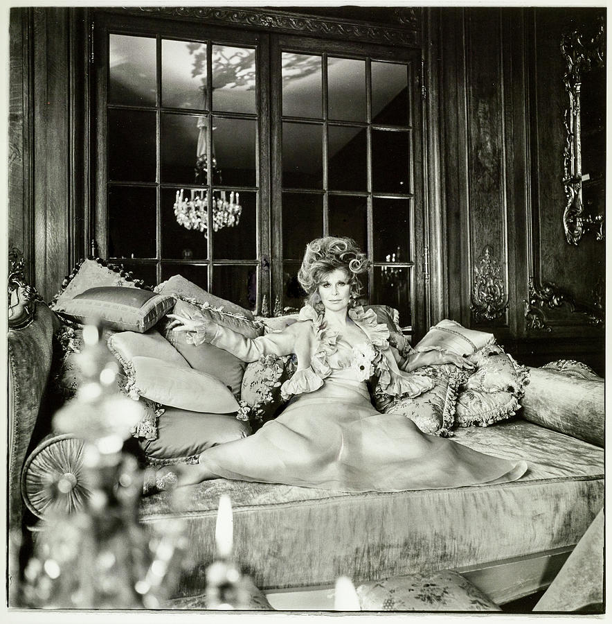 New York City Photograph - Suzy Mehle On A Sofa In Her Mansion by Raymundo de Larrain