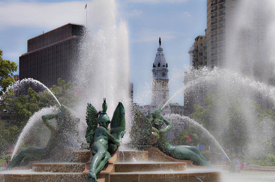 Swann Fountain in Philadelphia Pa Photograph by Bill Cannon