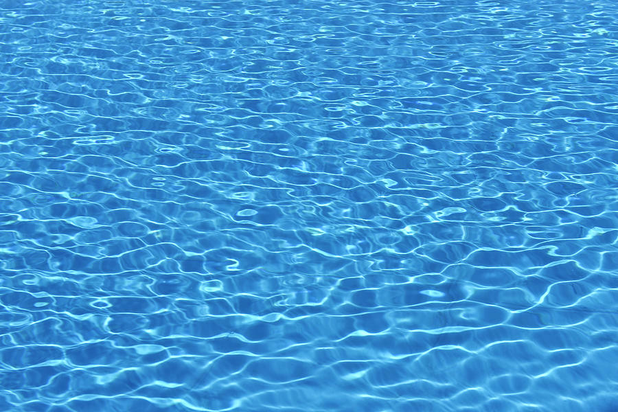 Abstract Photograph - Swimming Pool Water Pattern by Andrew Paterson