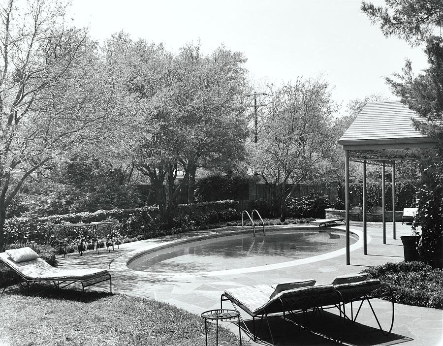 Swimming Pool Photograph by William Grigsby