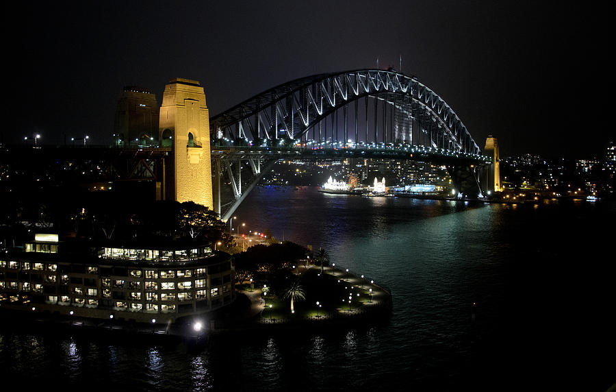 Sydney Harbour Bridge Photograph by Bob VonDrachek