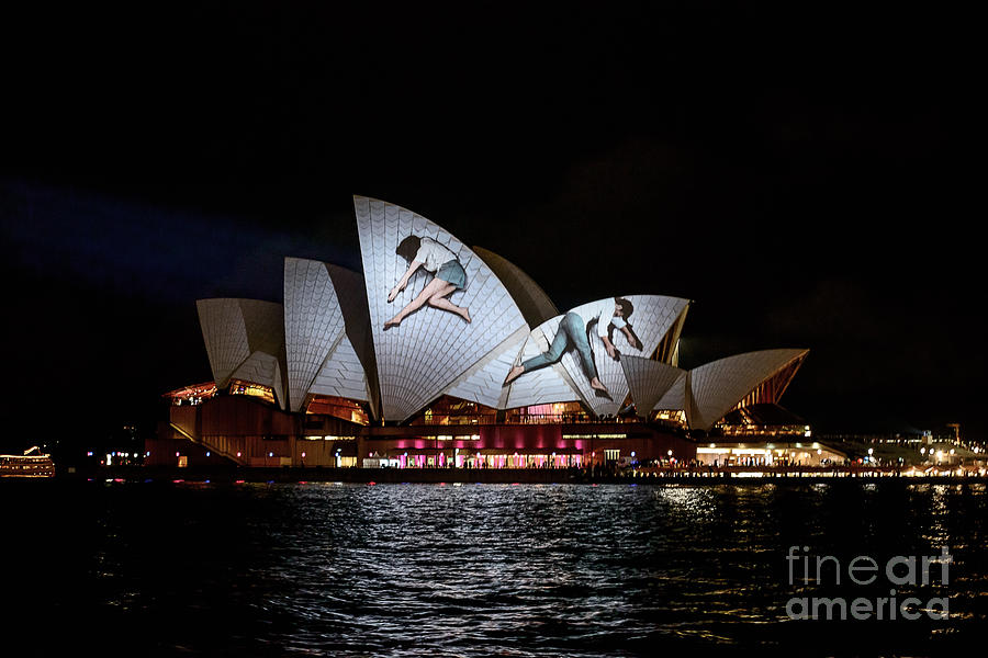 Sydney Opera House IV by Ray Warren Sydney Opera House IV by Ray Warren