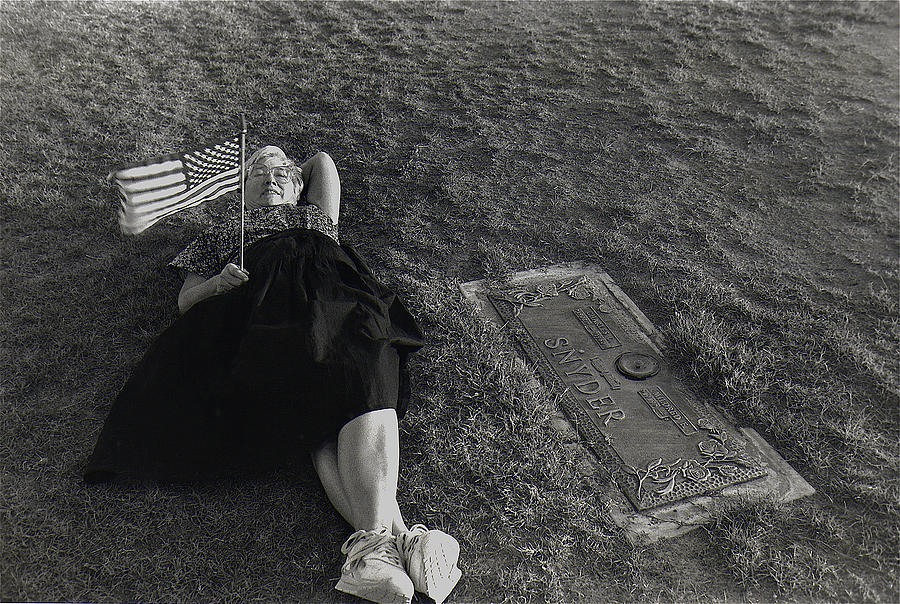 Sylver Short  flag grave South Lawn Cemetery Memorial Day Tucson Arizona 1990  Photograph by David Lee Guss