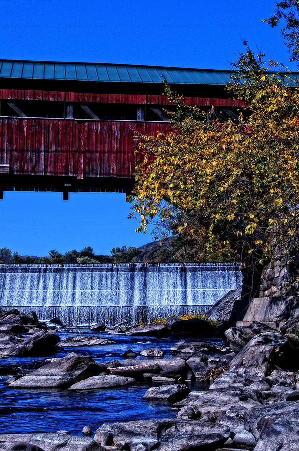 Taftsville Covered Bridge Photograph by Mike Martin