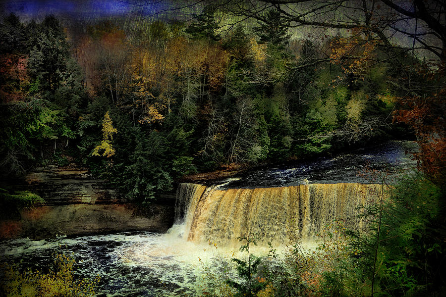 Tahquamenon Falls in October Photograph by Evie Carrier