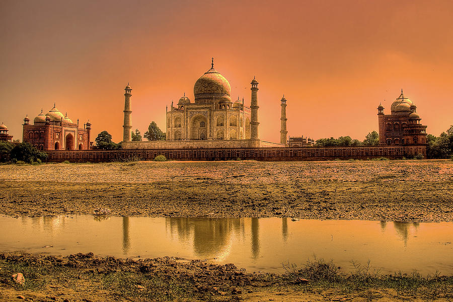 Taj Mahal At Sunset Photograph by Kateryna Negoda