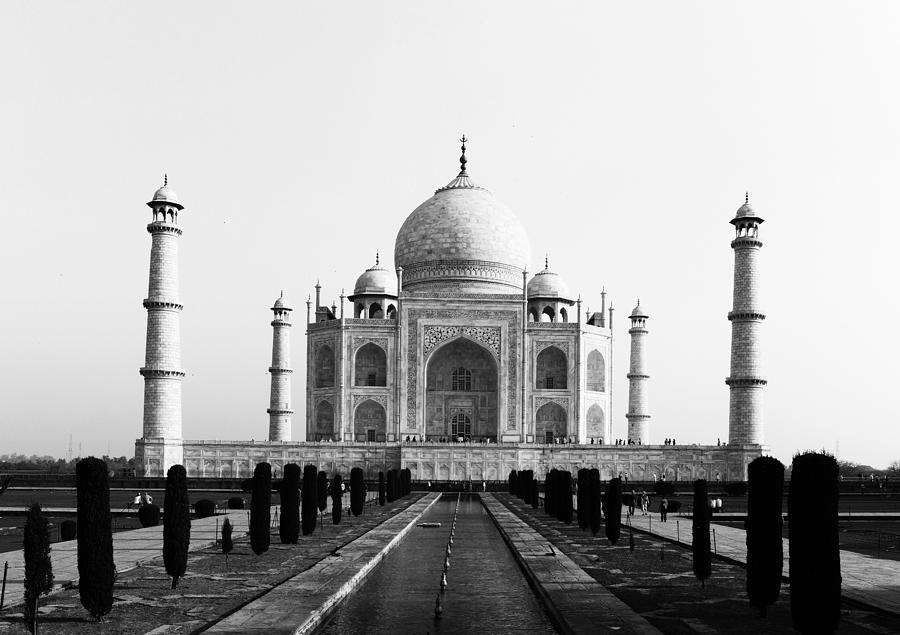 Taj Photograph - Taj Mahal BW by C H Apperson