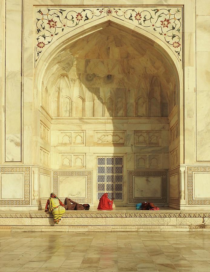 Architecture Photograph - Taj Mahal (the Esplanade) by Roxana Labagnara