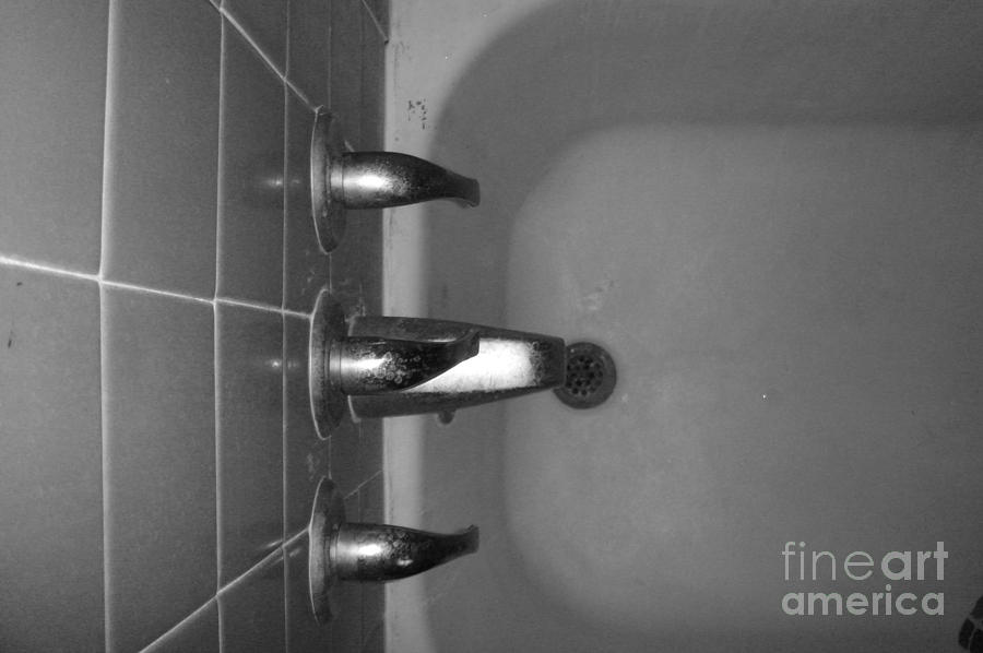 Take A Bath..... Photograph by WaLdEmAr BoRrErO